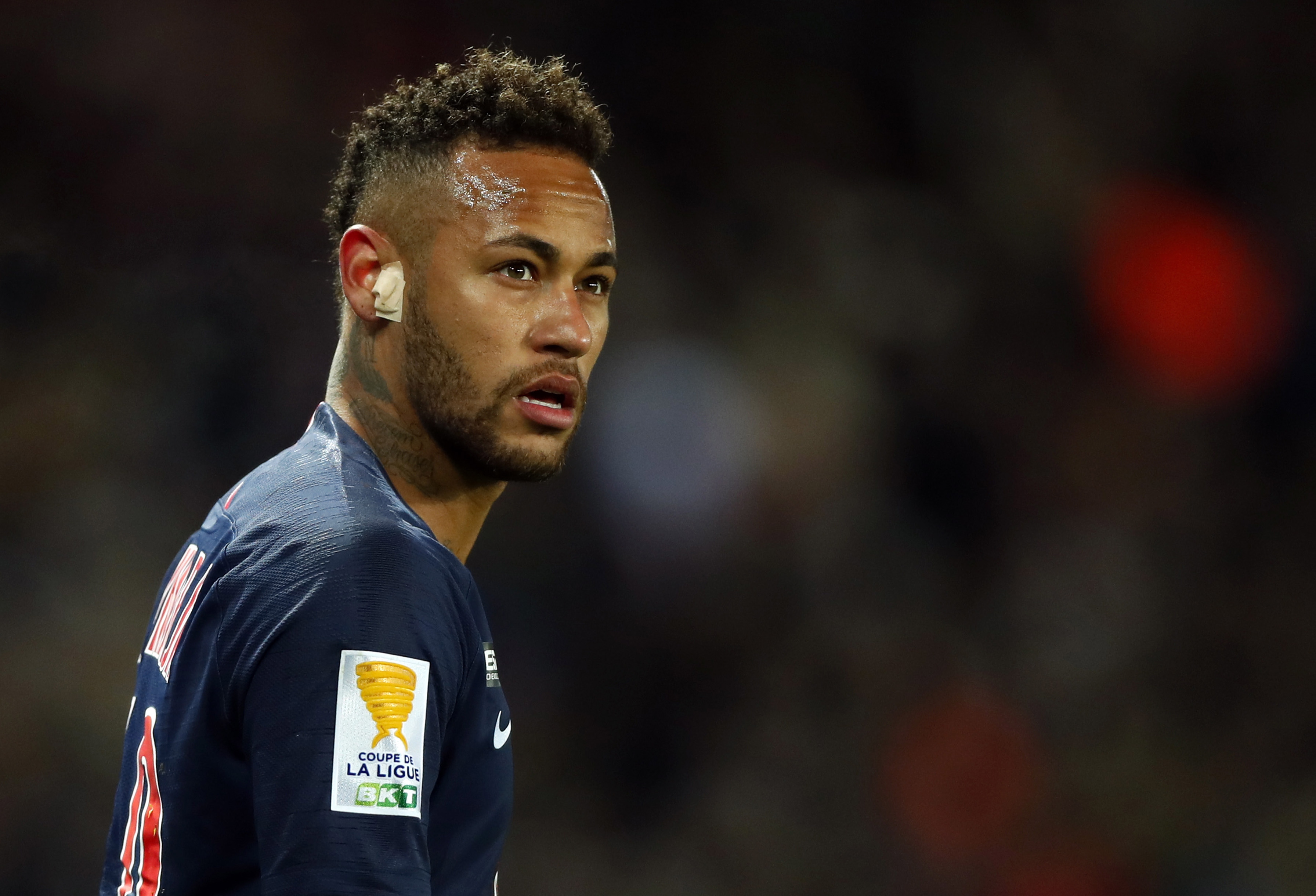 代表印尼国 代表印尼国