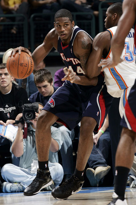 探讨一个引 探讨一个引