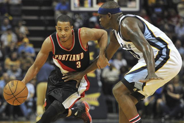 摸不著頭腦 摸不著頭腦