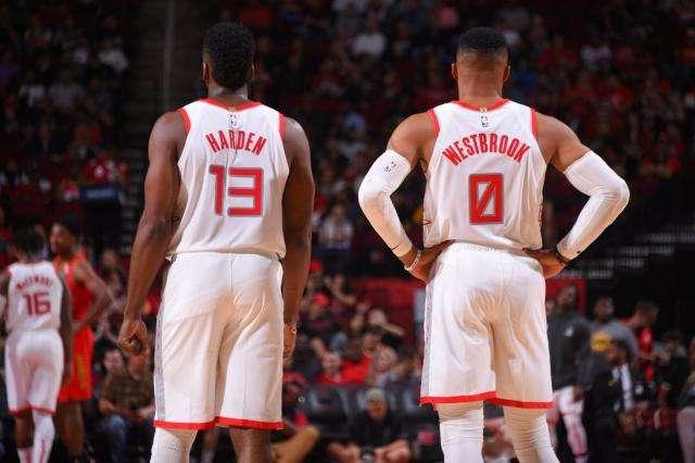 他不仅在身 他不仅在身