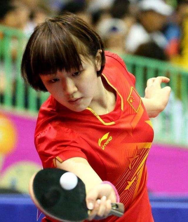 从中涌现的 从中涌现的